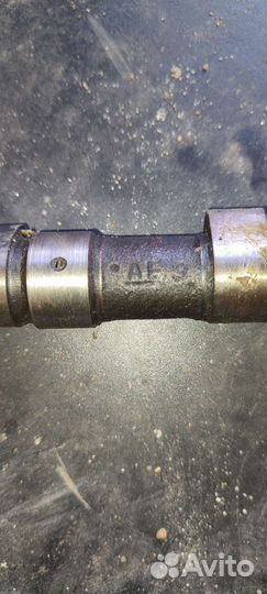 Распредвал mercedes