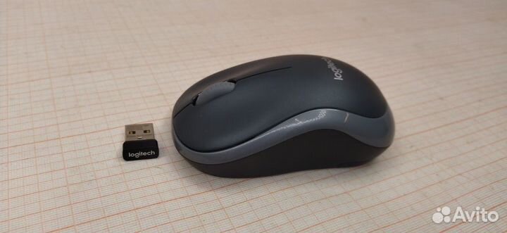 Мышь беспроводная Logitech M185