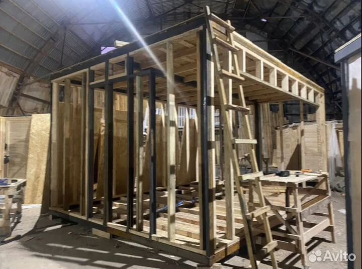 Продаем бытовки бу с окнами