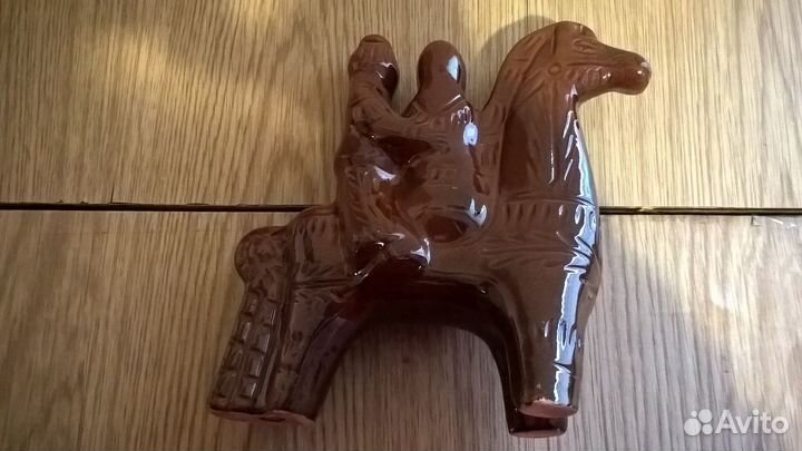 Кони,лошади. Обливная керамика СССР,петушок,олень