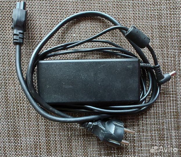 Зарядка (блок питания) для ноутбука Asus