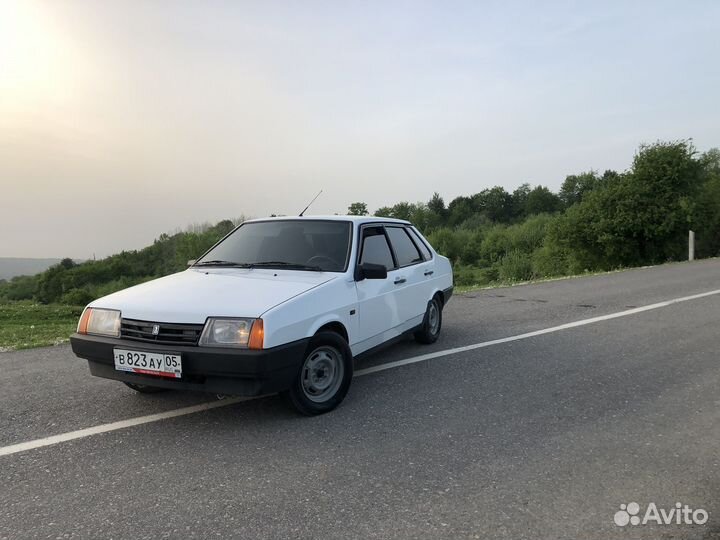 Сиденья на ваз 21099