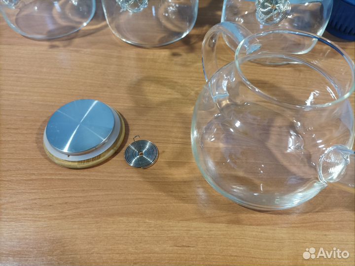 Заварочный чайник 1 литр. Новый, как подарок