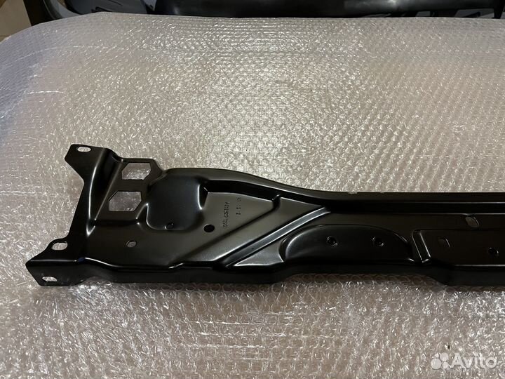 Центральная планка телевизора Mercedes W212 новая