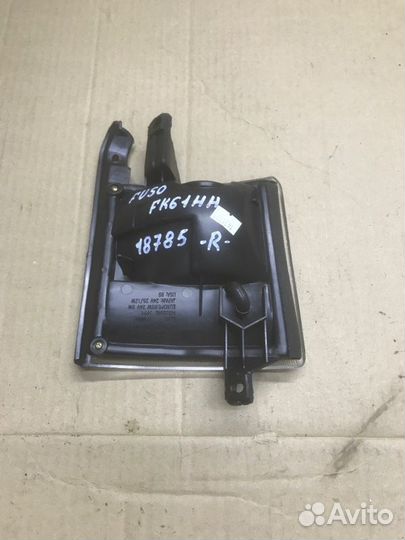 Габарит правый Mitsubishi Fuso FK61HH 6M61 2001