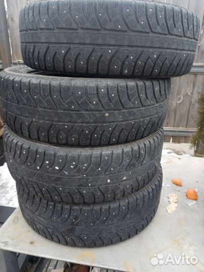 Bridgestone Ice Cruiser 7000 185/65 R15