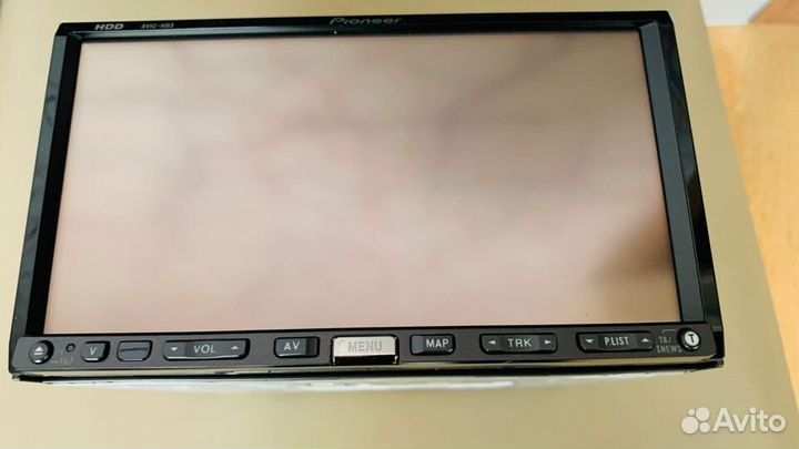 Навигационное мультимедийное устройство