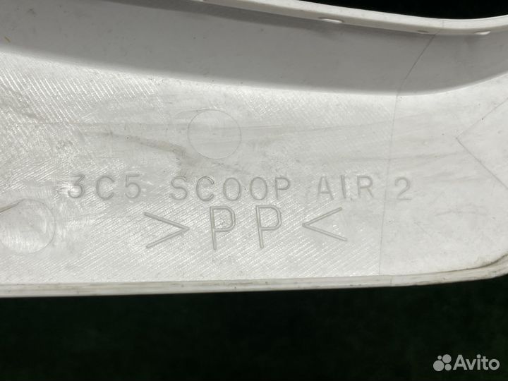 Пластик бака правый Yamaha XT 250 Serow