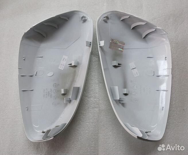 Комплект крышек зеркал белых L+R Hyundai Solaris