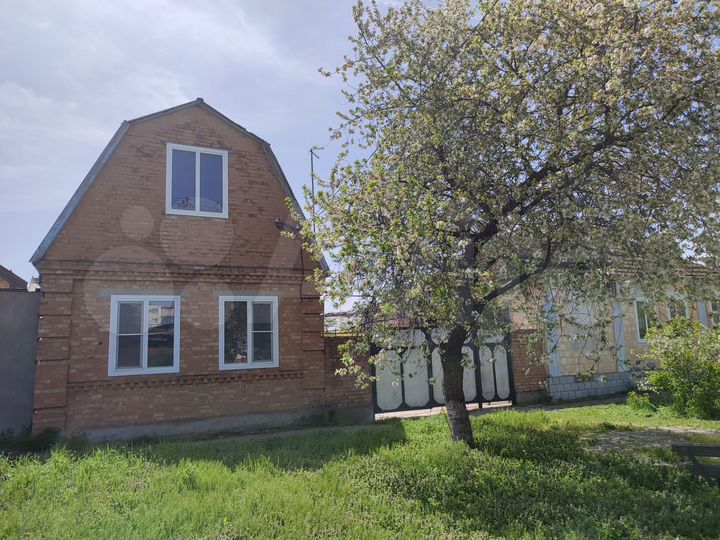 Дом 74,2 м² на участке 11,9 сот.