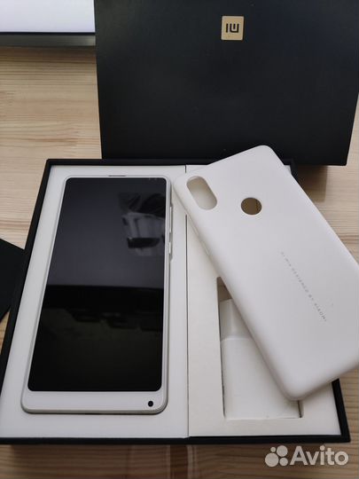 Xiaomi Mi Mix 2S, 6/64 ГБ