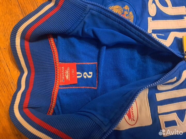 Спортивная кофта forward