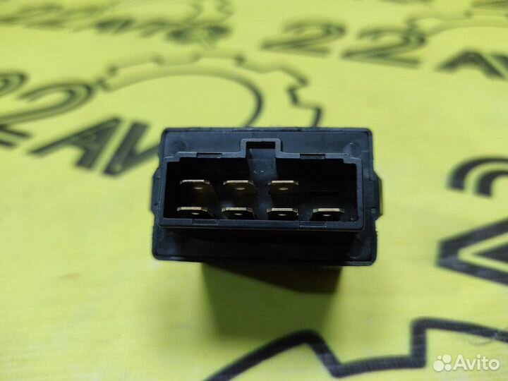 Реле Subaru Legacy BH5 EJ206 02.2001