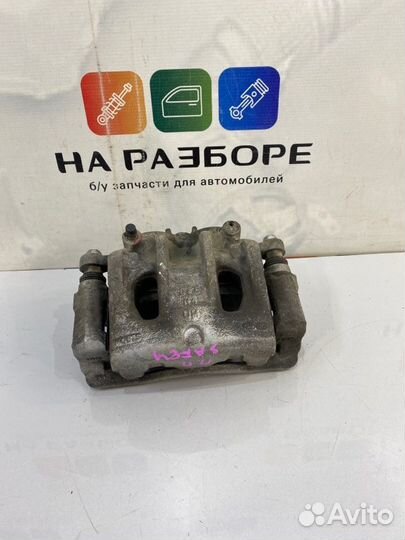 Суппорт передний правый Hyundai Santa Fe TM D4HB