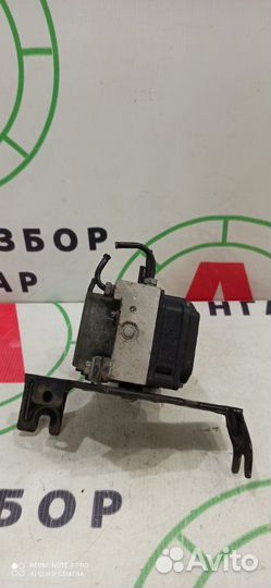 Блок абс Nissan Note E11 (1.4) CR14DE 2010