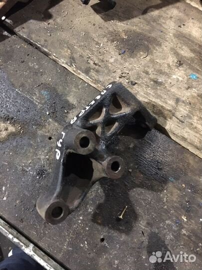 Кронштейн гур Kia spectra