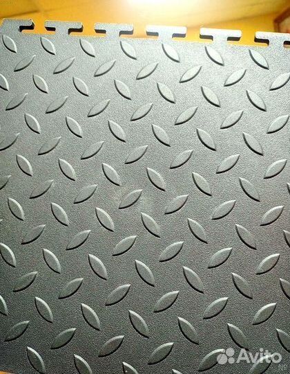 Плитка пвх напольная