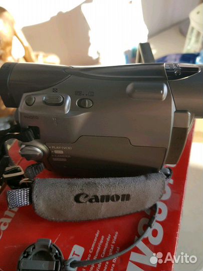 Видеокамера кассетная