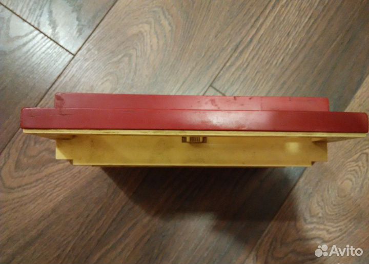 Радиоприемник Альпинист-2 из СССР