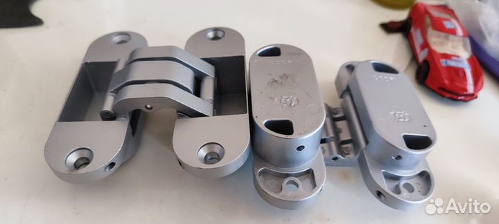 Дверные петли скрытые