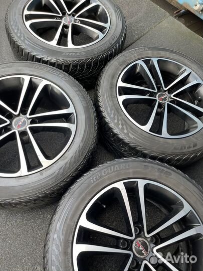 Зимний комплект колес R17 Volkswagen Tiguan