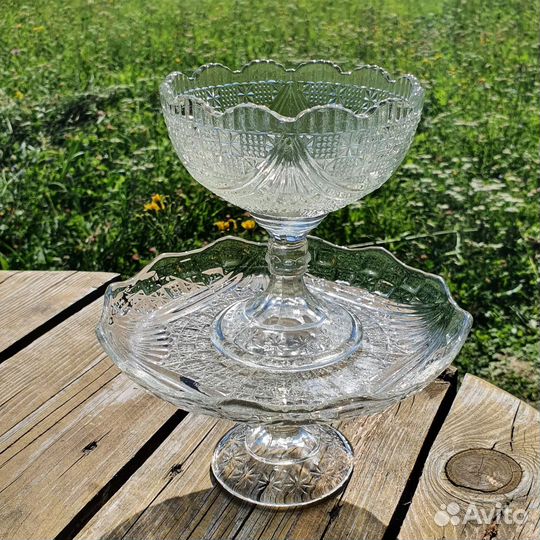 Ваза на ножке, конфетница, креманка