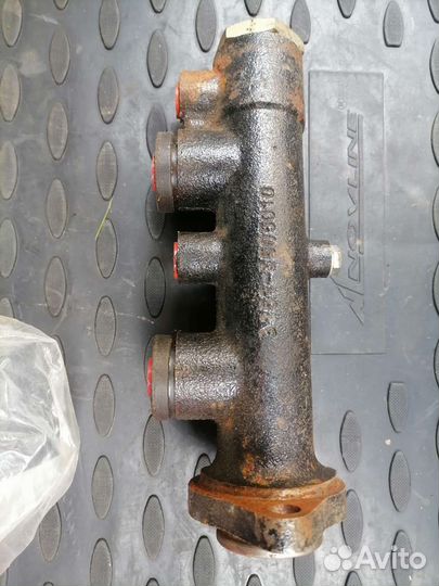Главный тормозной цилиндр УАЗ