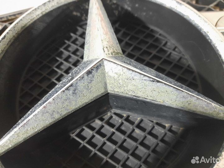 Решетка радиатора Mercedes GLK X204 (2012-2015)