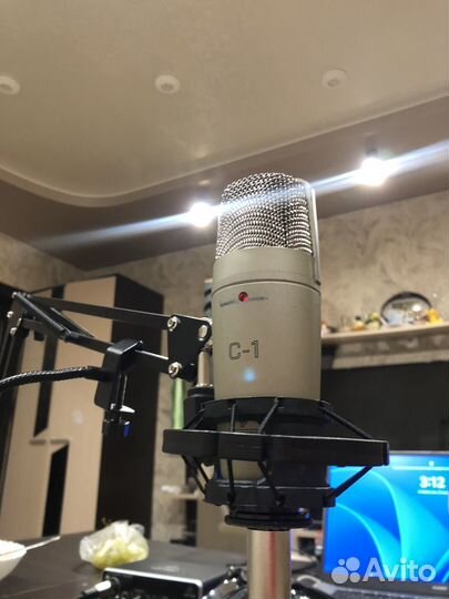 Микрофон behringer c1