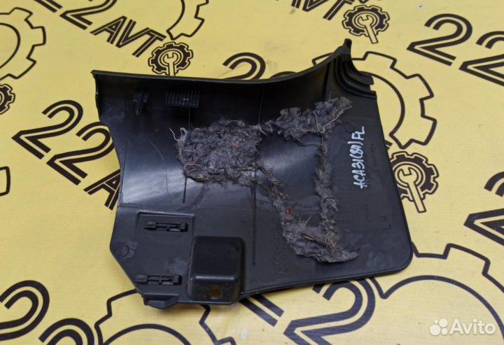 Накладка стойки нижняя передняя левая Toyota Rav4