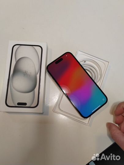 iPhone 15, 128 ГБ