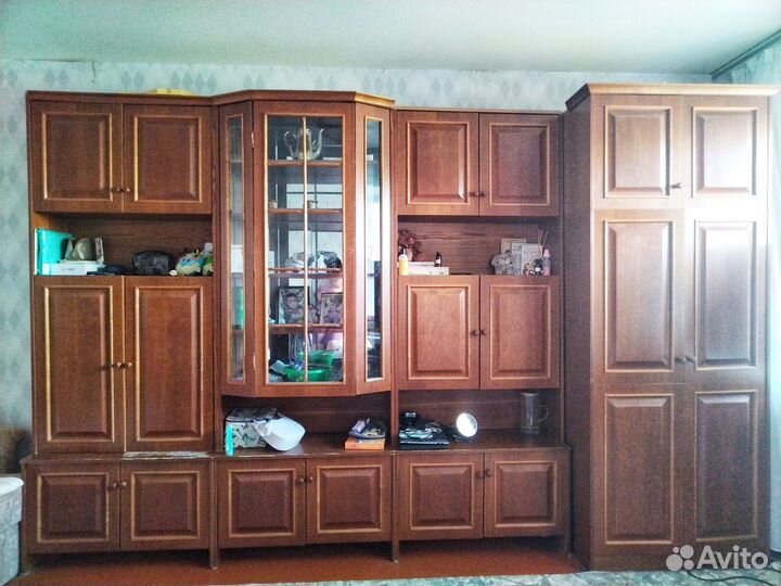 Стенка в гостиную бу