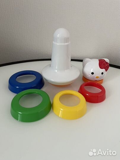 Пирамидка fisher price и Пирамидка-неваляшка