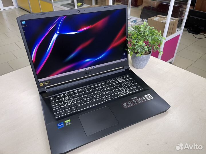 Мега-Игровой Зверь Acer Nitro 17