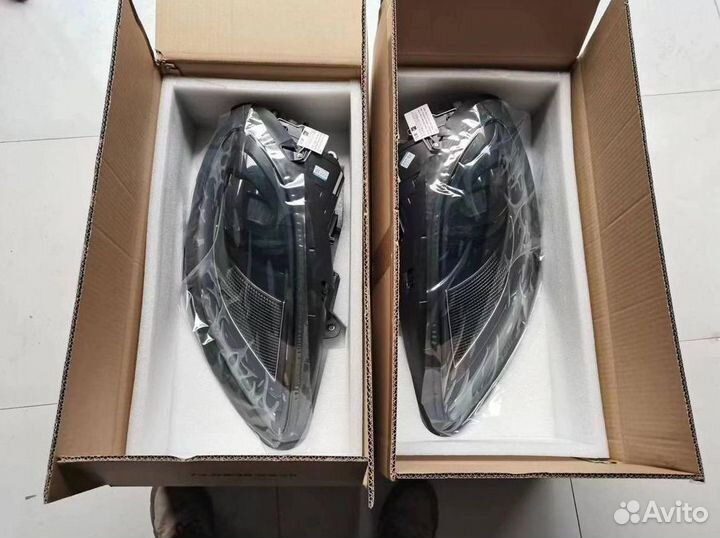 Фары Porsche Macan 95B.1 LED