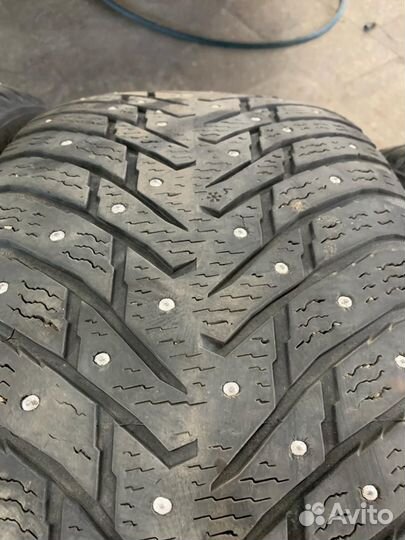 Nokian Tyres Hakkapeliitta 8 245/45 R18