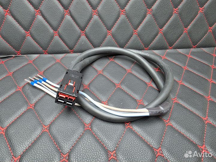 Трехфазный кабель питания 1м whats M33S/53/56S/63