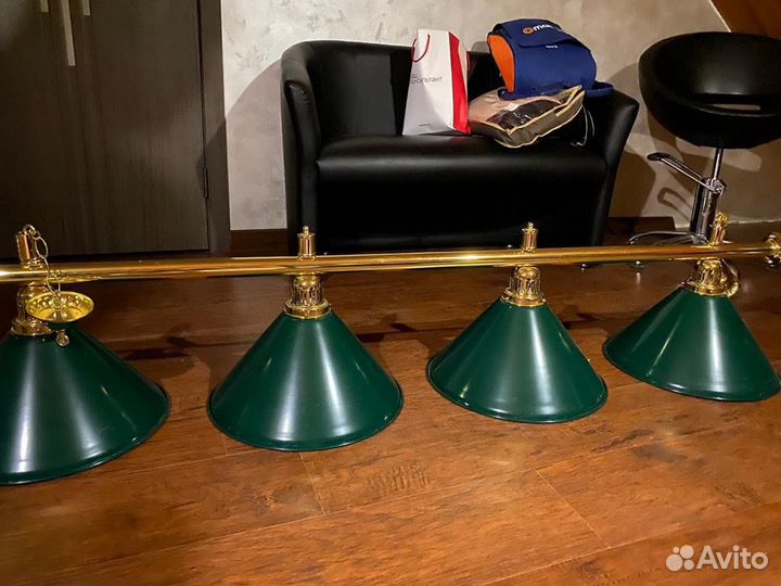 Светильник бильярдный на 4 плафона