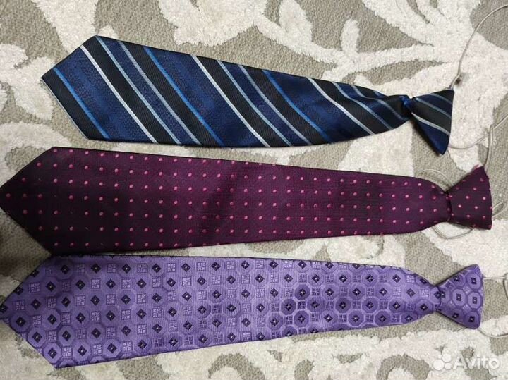 Галстуки в ассортименте
