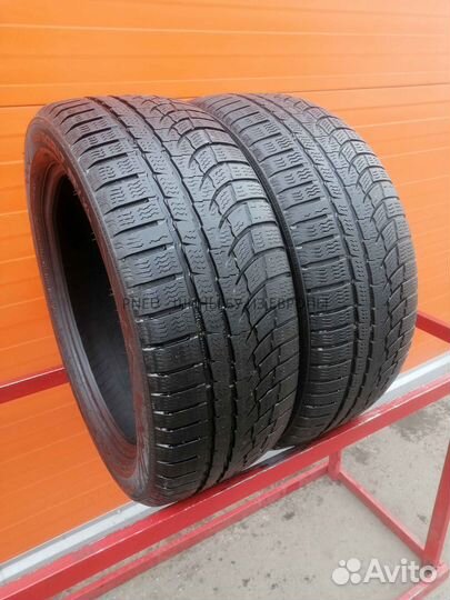 Nokian Tyres WR A4 215/50 R17 95V