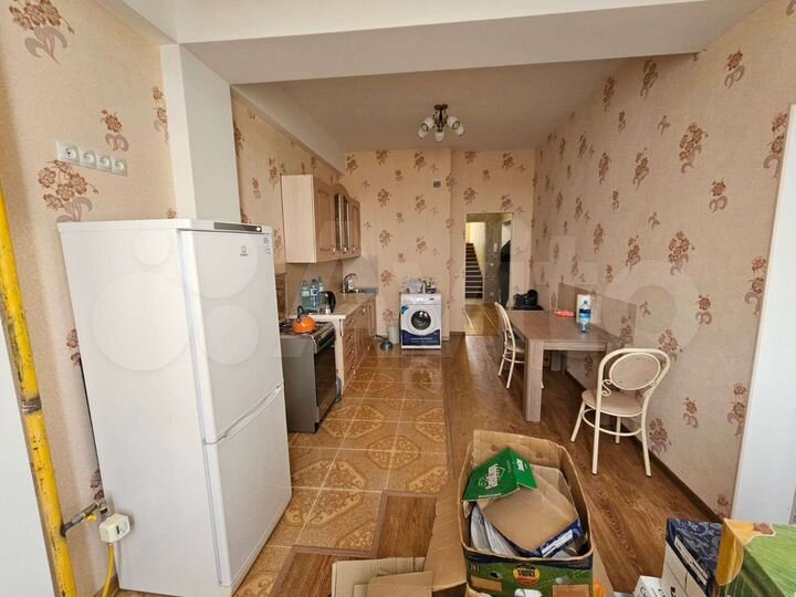 2-к. квартира, 70 м², 6/11 эт.