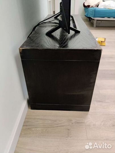 Подставка под телевизор