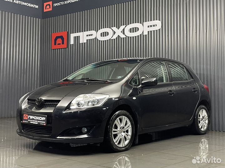 Toyota Auris 1.3 МТ, 2009, 130 330 км
