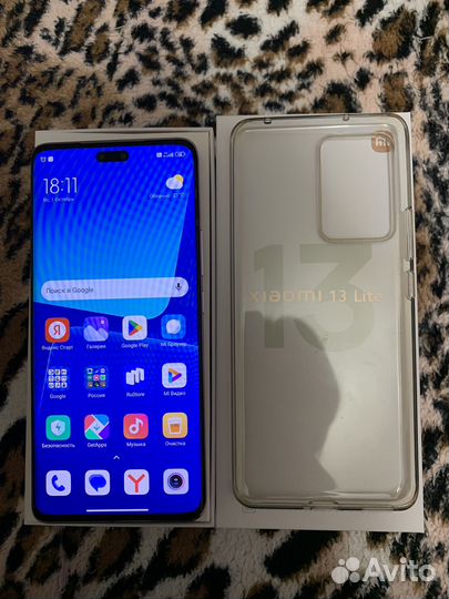 Xiaomi 13 Lite, 8/256 ГБ
