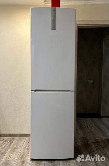 Холодильник Bosch No Frost KGN39VW10