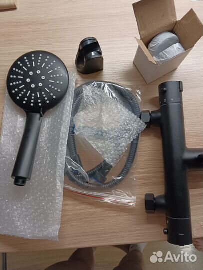 Смеситель с термостатом