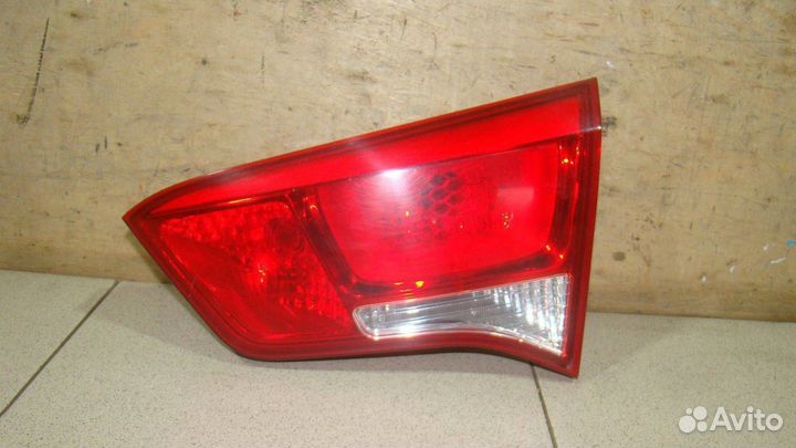 Фонарь задний внутренний правый Kia RIO 3 (UB)