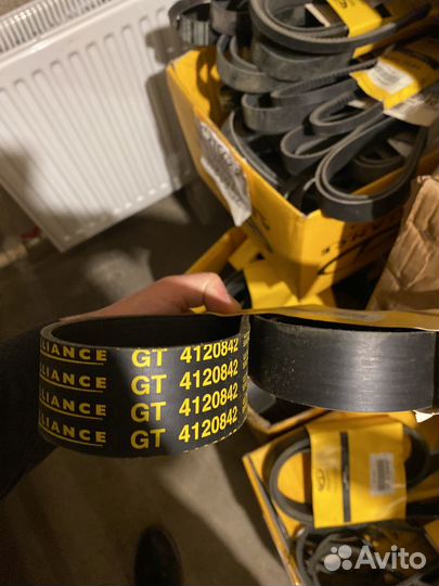 Ремень 12PK2139 вентилятора и генератора Volvo VN