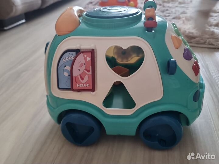 Интерактивная музыкальная игрушка 