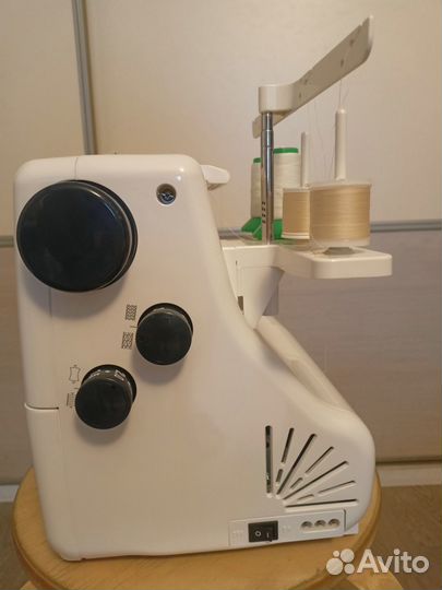 Распошивальная машина Janome Cover Pro II